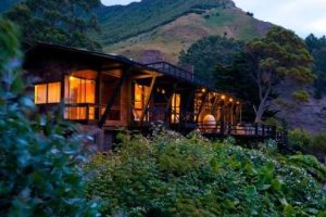 Crusoe Island Lodge