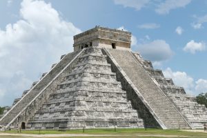 El Castillo
