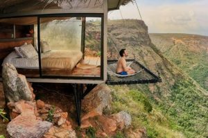 Hostal La Roca