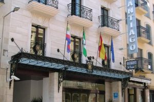 Hotel Linares